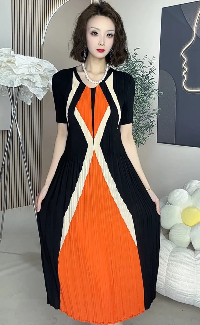 803三宅满分丝显瘦魔术连衣裙