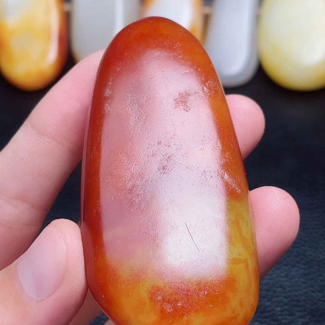 和田玉未镶嵌珠宝奇石