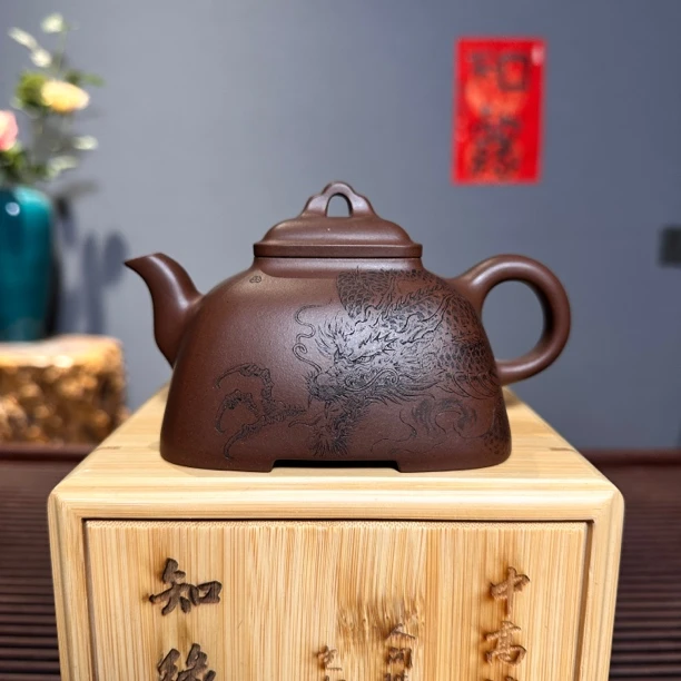 收藏重器四方孤菱壶·刻绘一颠制作高静合作高货