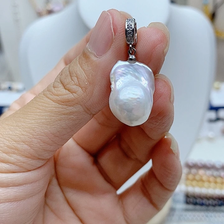 颈饰未镶嵌淡水珍珠