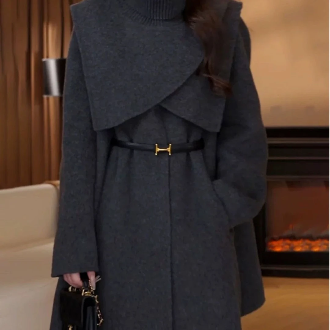 韩版时髦斗篷毛呢披肩外套秋冬季新款中长款加厚保暖套装两件套