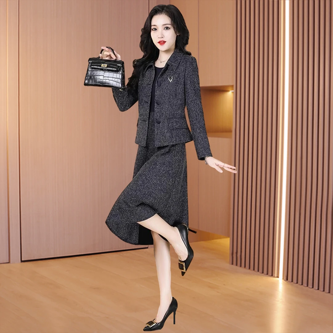 【可蓓儿】洋气休闲装小香风时尚洋气女装连衣裙2025新款秋小妈妈装