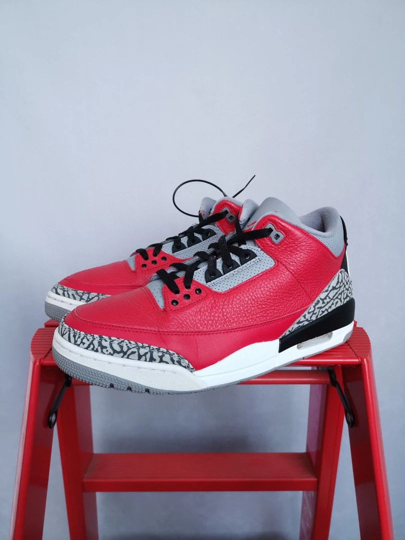 95新 AIR JORDAN Aj3红水泥44.5码原盒 售价999 NN2911