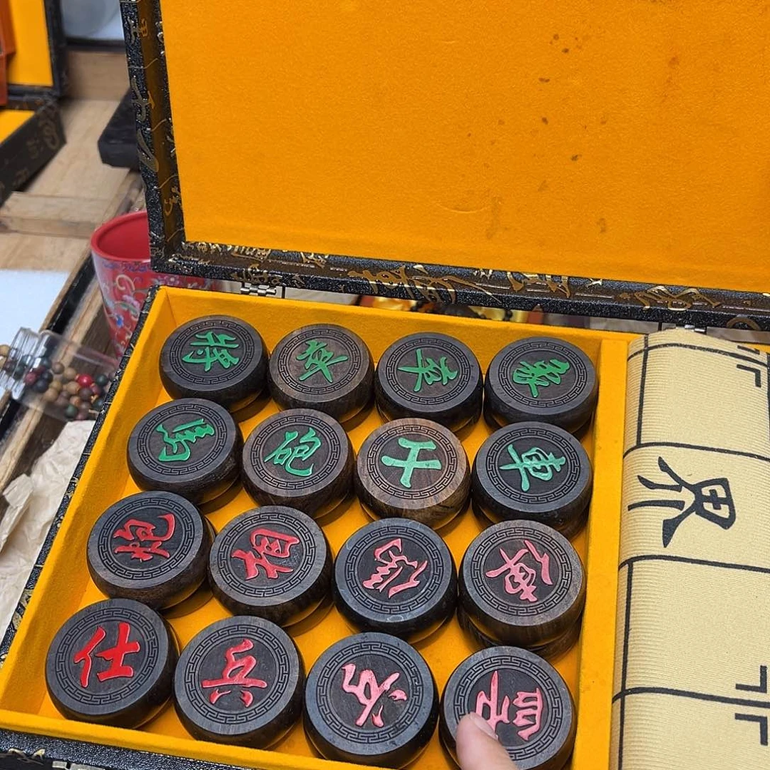 大叶紫檀（黑酸枝木类）