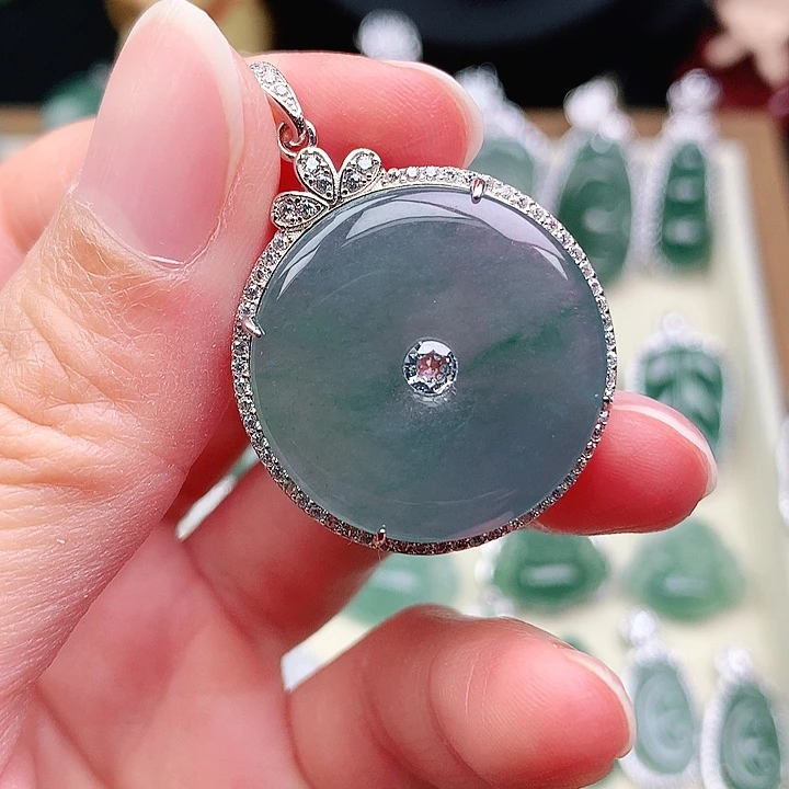 颈饰银S925镶嵌翡翠哼*吊坠