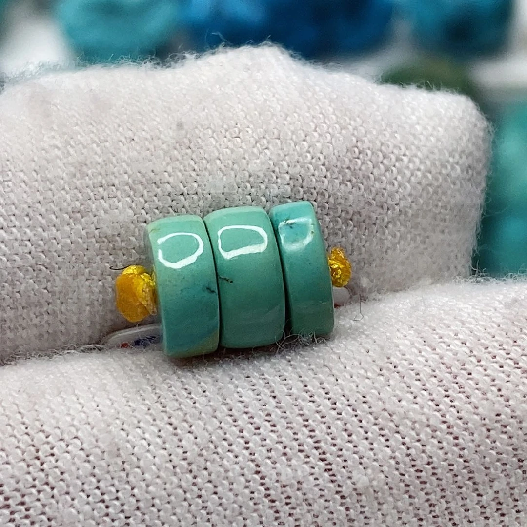 绿松石未镶嵌天然原矿 地大质检7.8mm