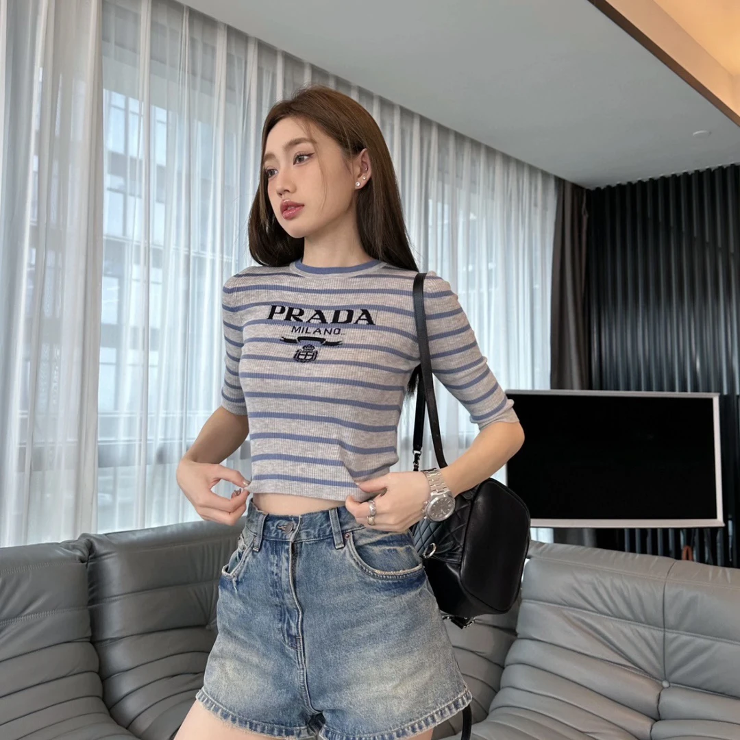 99新 Prada/普拉达 bb238 蓝灰条纹圆领羊毛针织衫 40码 棉羊毛
