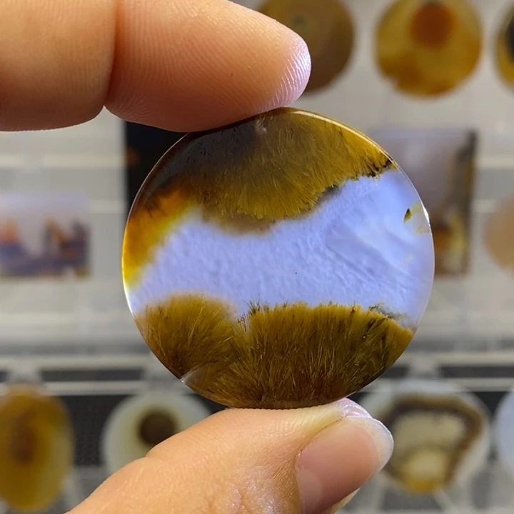 玛瑙/玉髓颈饰未镶嵌