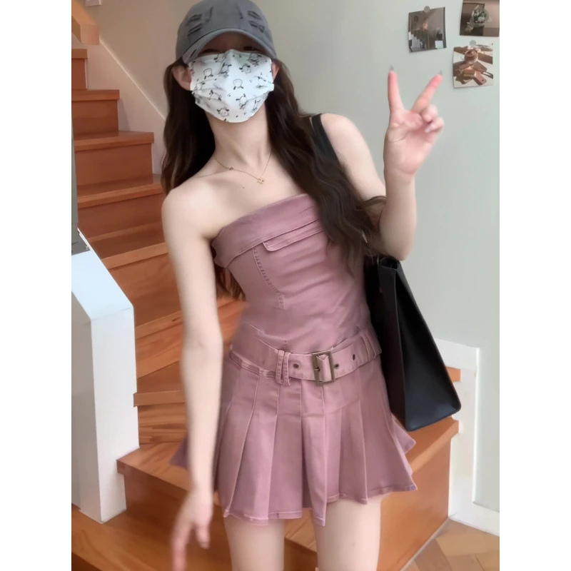 浅蓝色牛仔抹胸连衣裙女2025夏新款街头纯欲风高腰字百褶短裙时