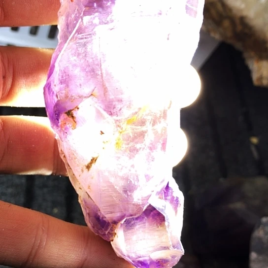 哒***比水晶未镶嵌珠宝半成品