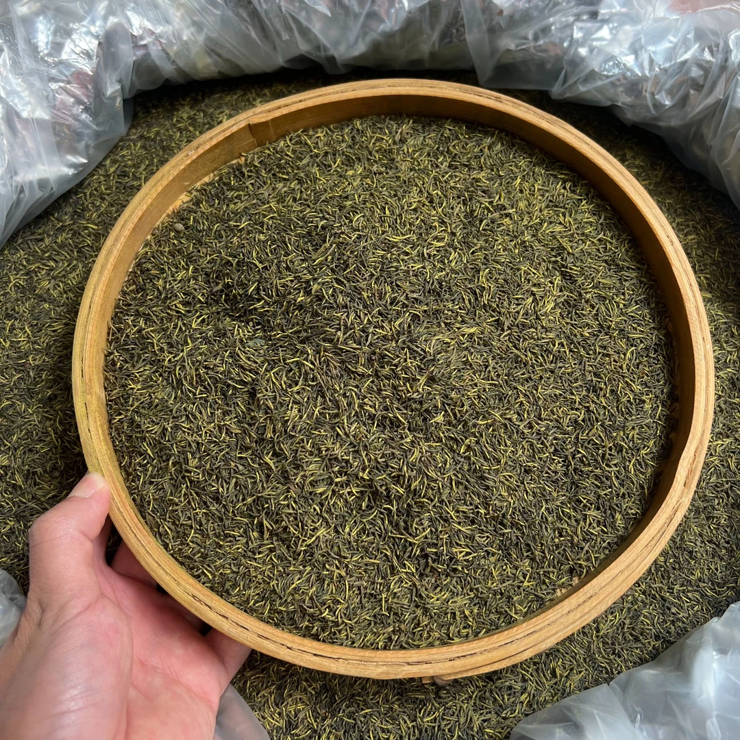 高山 农家 杜仲雄花