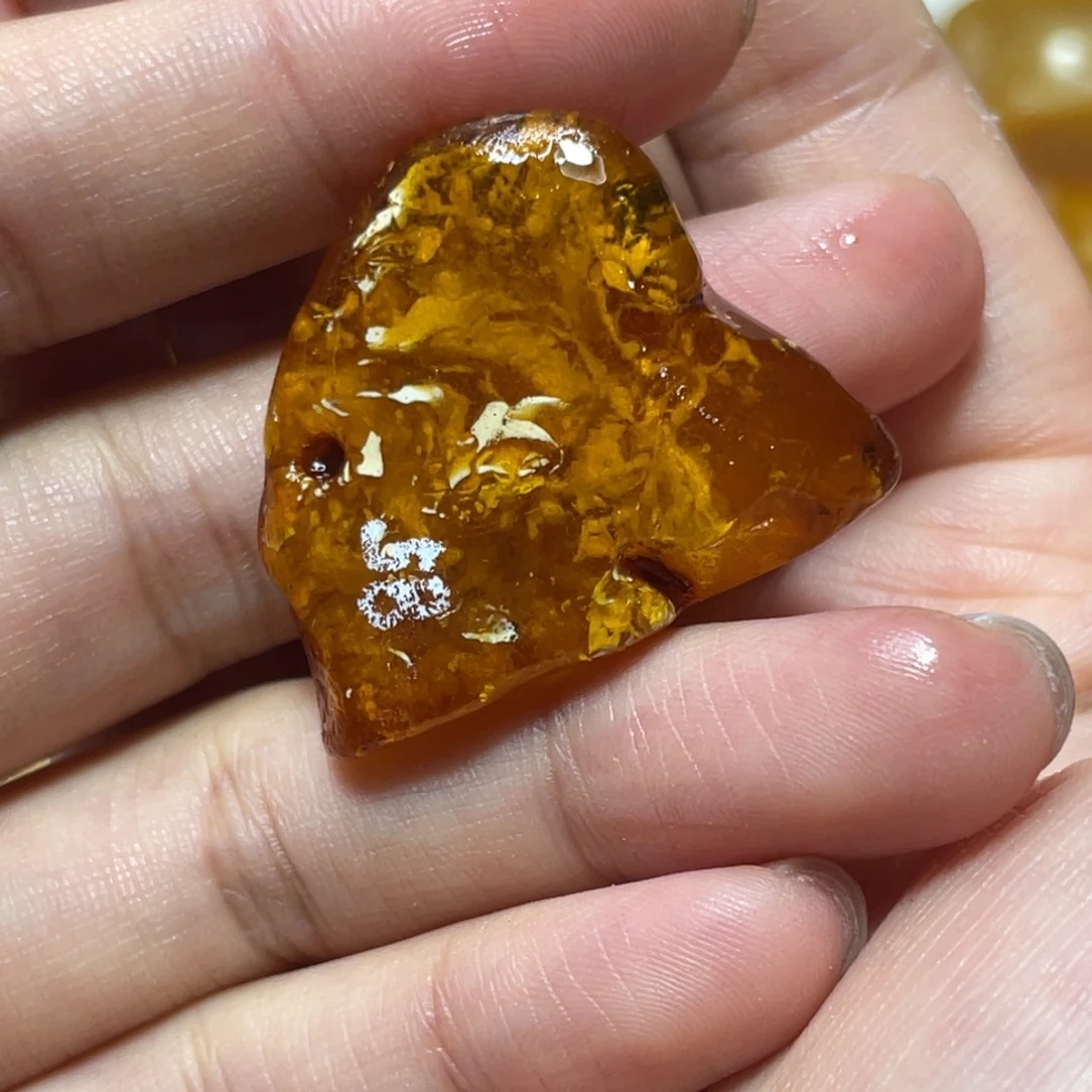 定制琥珀天然琥珀