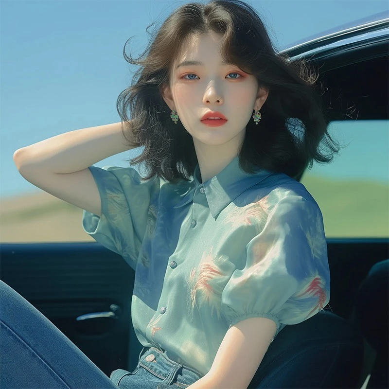 精致精致夏新款小众法式轻奢高级感上衣绝美泡泡袖印花绿色衬衫女