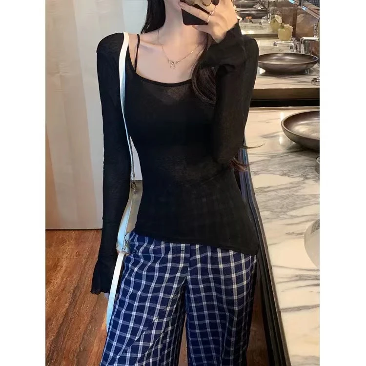 0068 大U领T恤女辣妹薄款喇叭袖修身微透罩衫女上衣