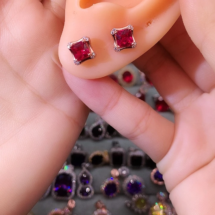 红宝石耳饰银S925镶嵌