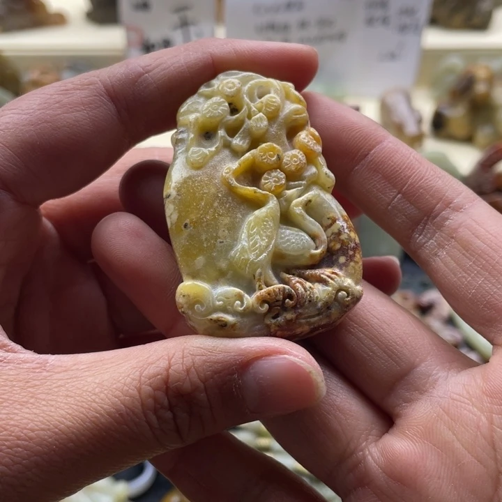 蛇纹石玉颈饰未镶嵌58