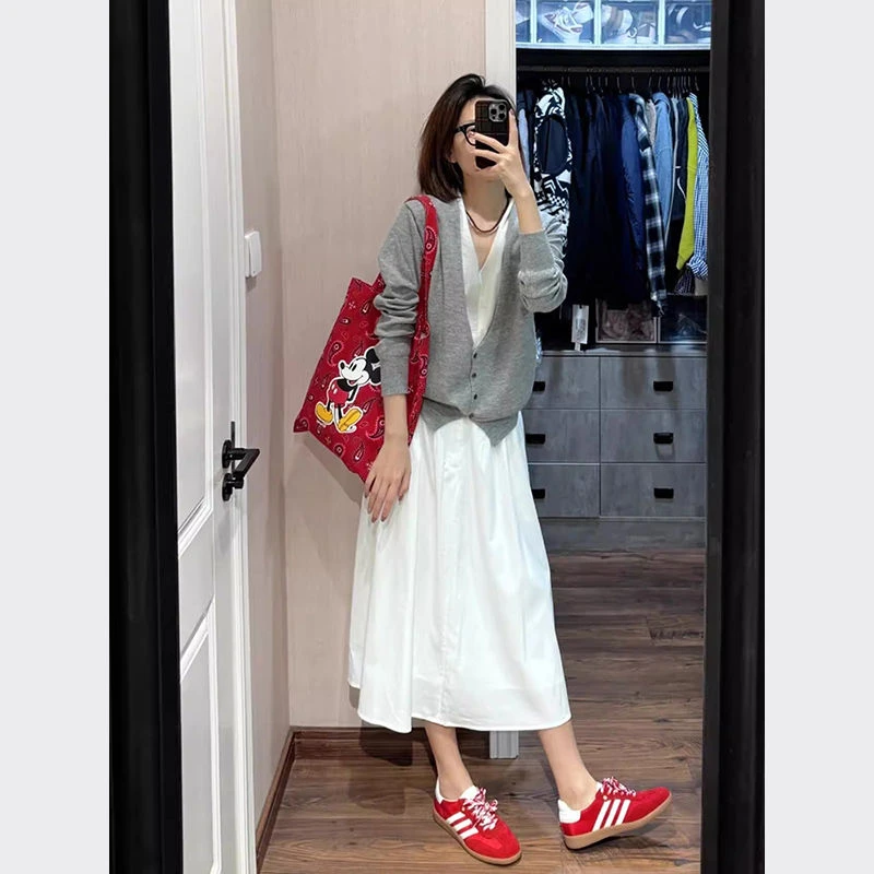 灰白撞色假两件v领针织衫女春秋2024新款上衣慵懒松弛感显瘦毛衣