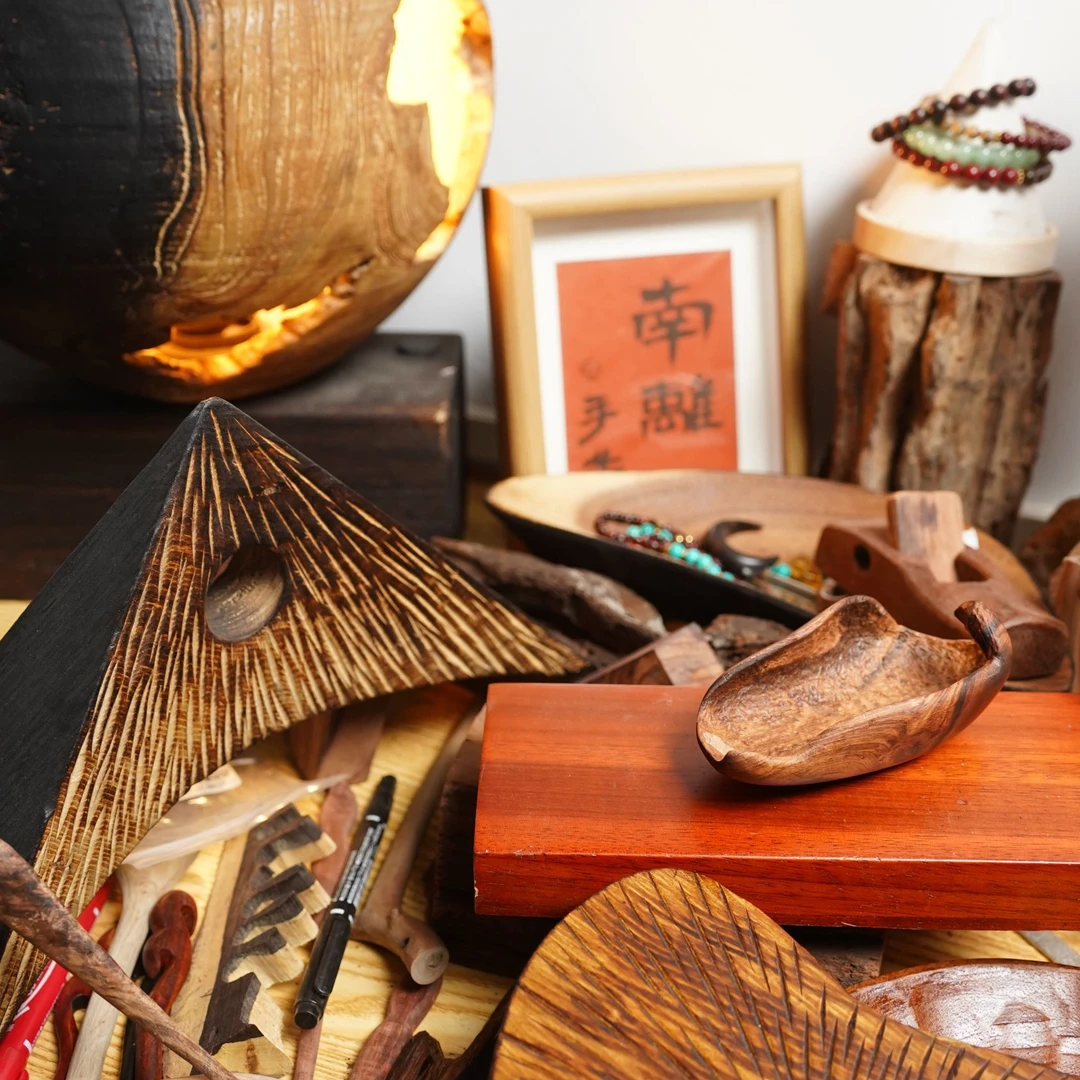 南离艺术手作木饰品摆件果盘木梳原木雕刻手工复古日式创意木制
