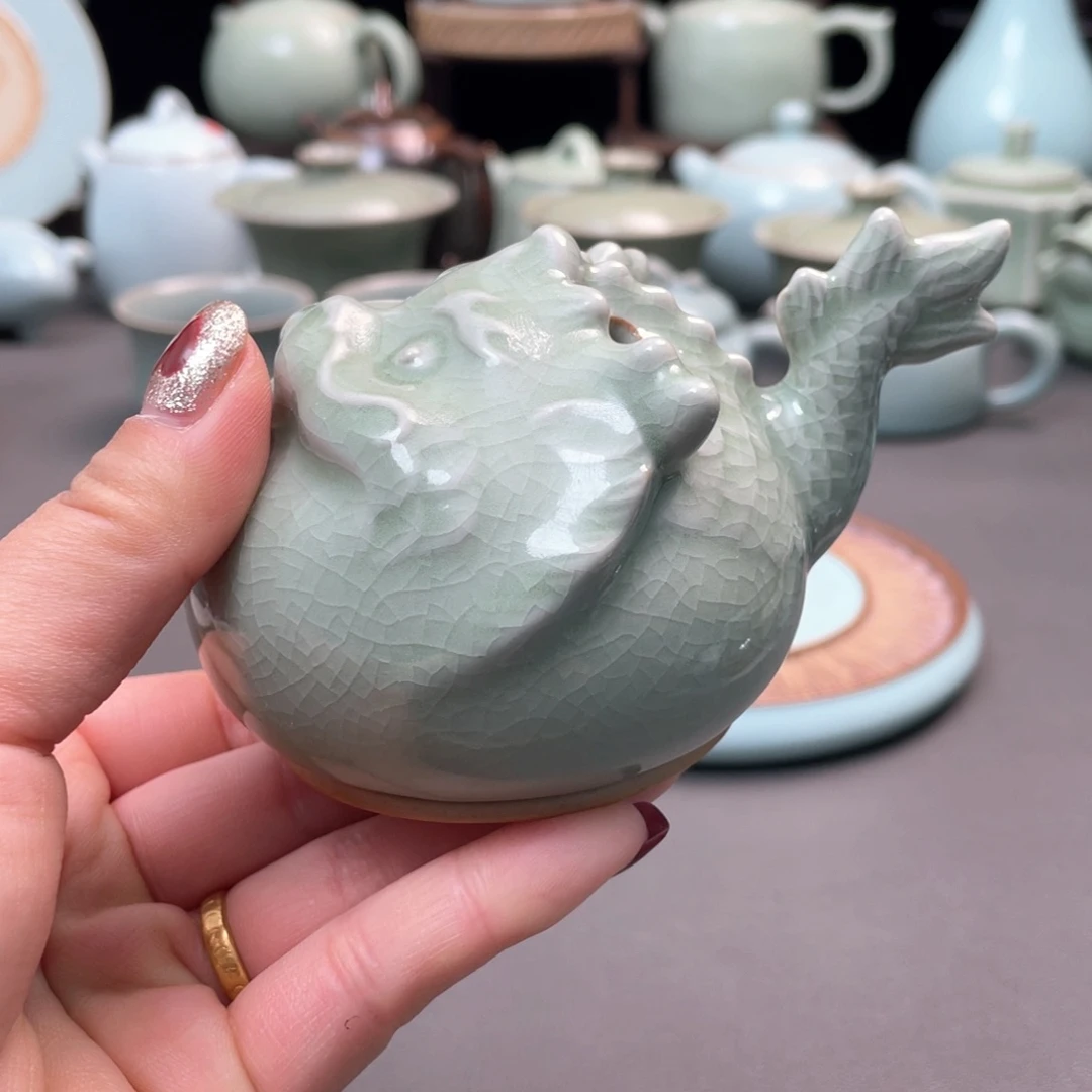 杯豆绿釉小龙人香薰炉