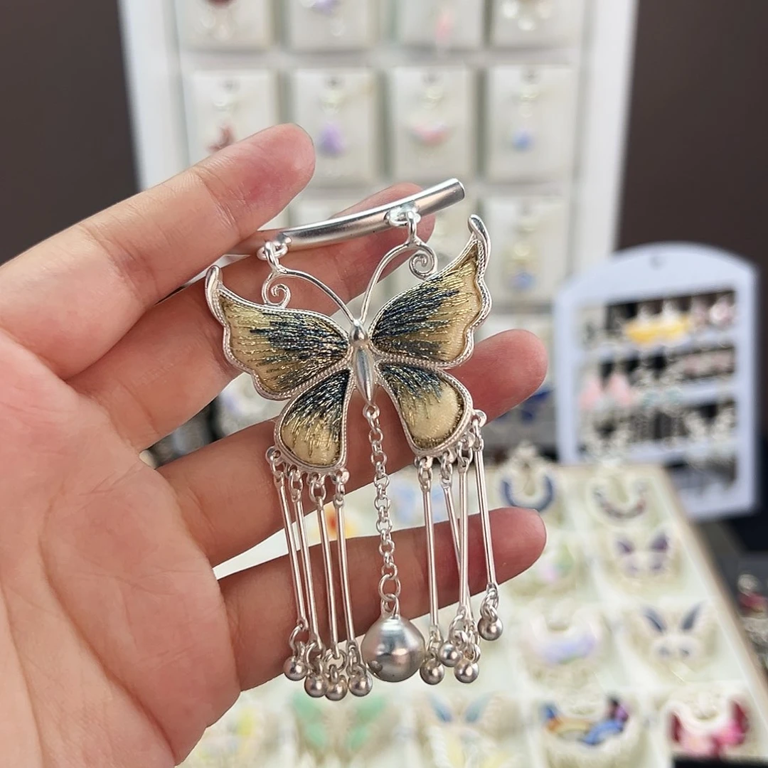 布艺合金蝴蝶吊坠16