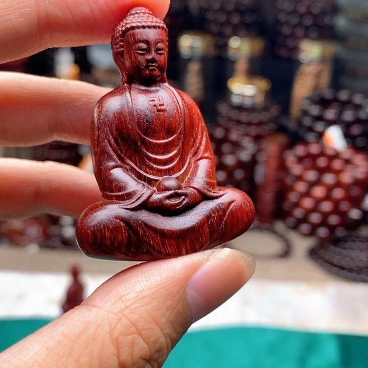 檀香紫檀（小叶紫檀）把件大日如来