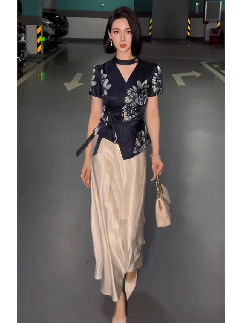 夏季轻奢高级感别致衬衫高端气质修身显瘦新中式蓝色短袖上衣半裙