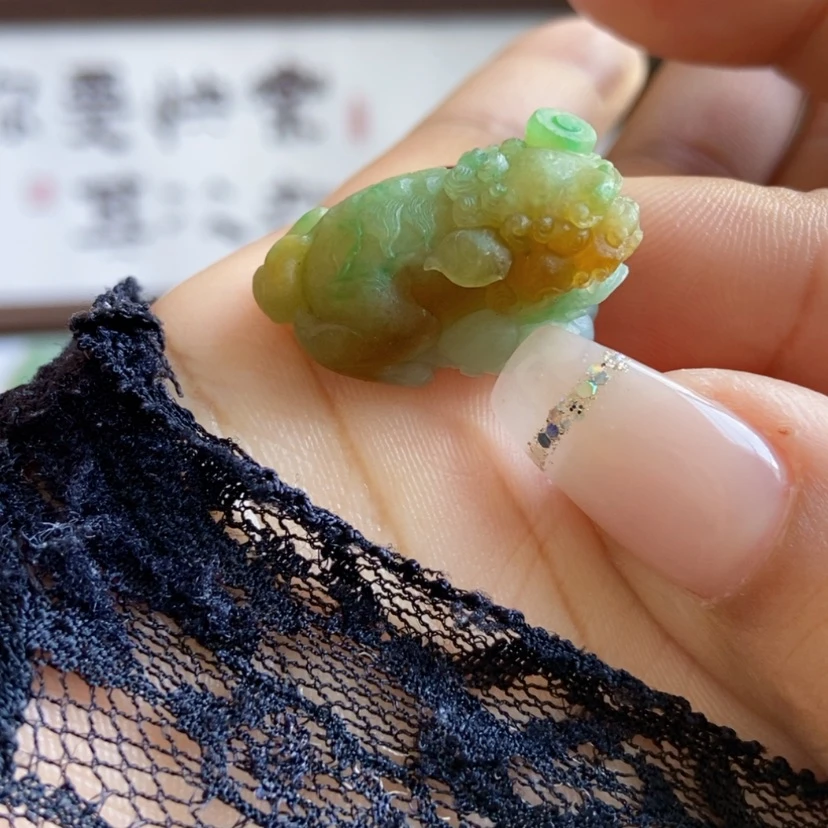 【闪购商品】未镶嵌定制翡翠狮子