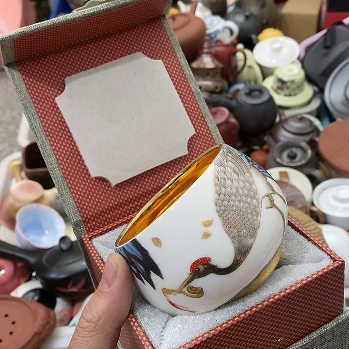 陶瓷艺术品及陶瓷制品