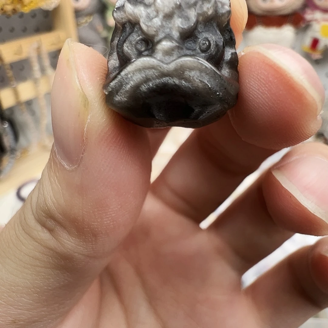 无合金银耀醒狮子