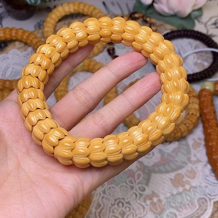 吊坠猴头核桃莲花15加