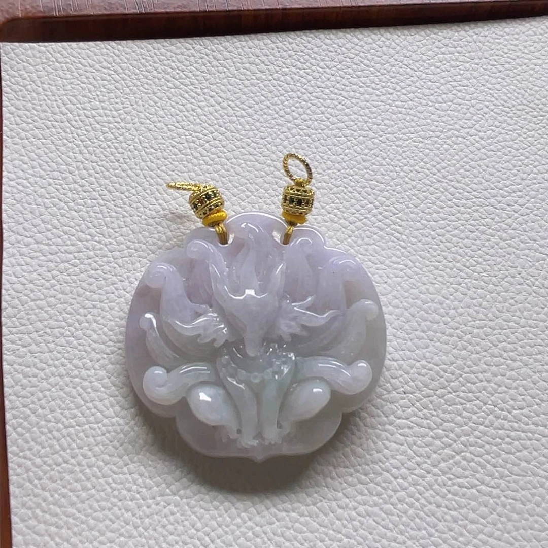 翡翠未镶嵌颈饰翡翠种水狐吊坠
