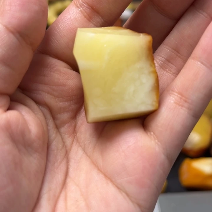 未镶嵌定制蜜蜡蜜蜡定制