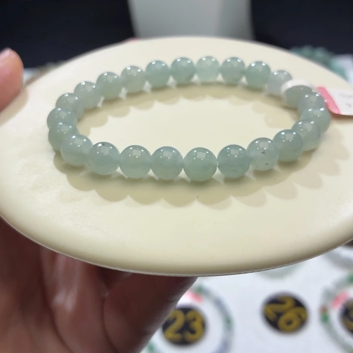 翡翠未镶嵌手链卡7.6