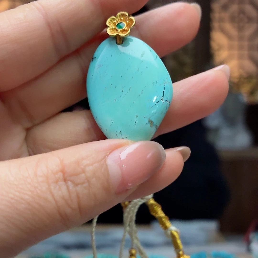 未镶嵌绿松石珠宝奇石