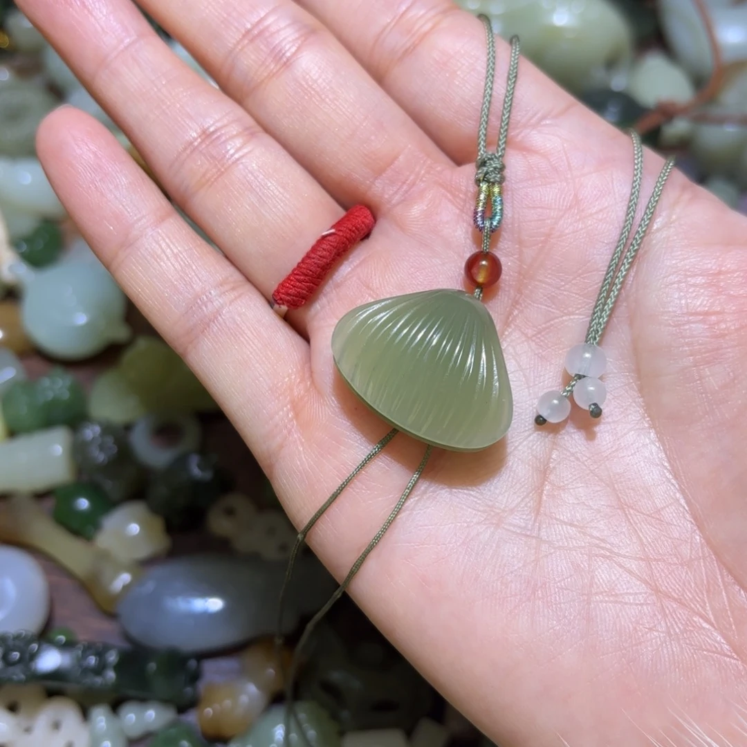 和田玉未镶嵌珠宝半成品