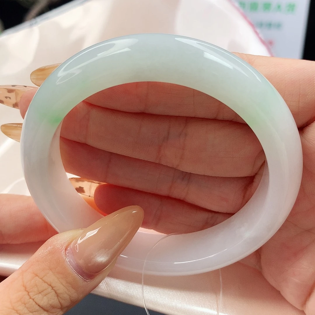 未镶嵌手镯翡翠35