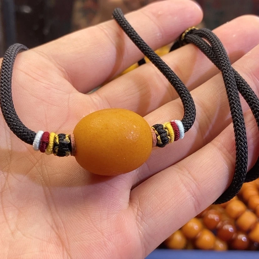 【闪购商品】蜜蜡未镶嵌珠宝奇石