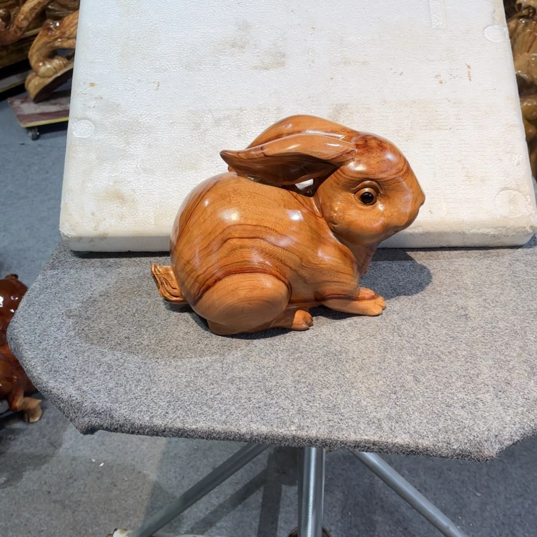 建***平香樟木纯手工制作工艺品