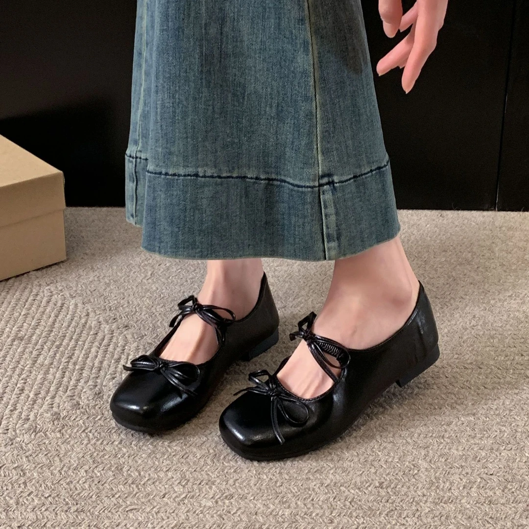 贾不假玛丽珍鞋女2025春季新款复古时尚蝴蝶结配裙子平底韩系单鞋
