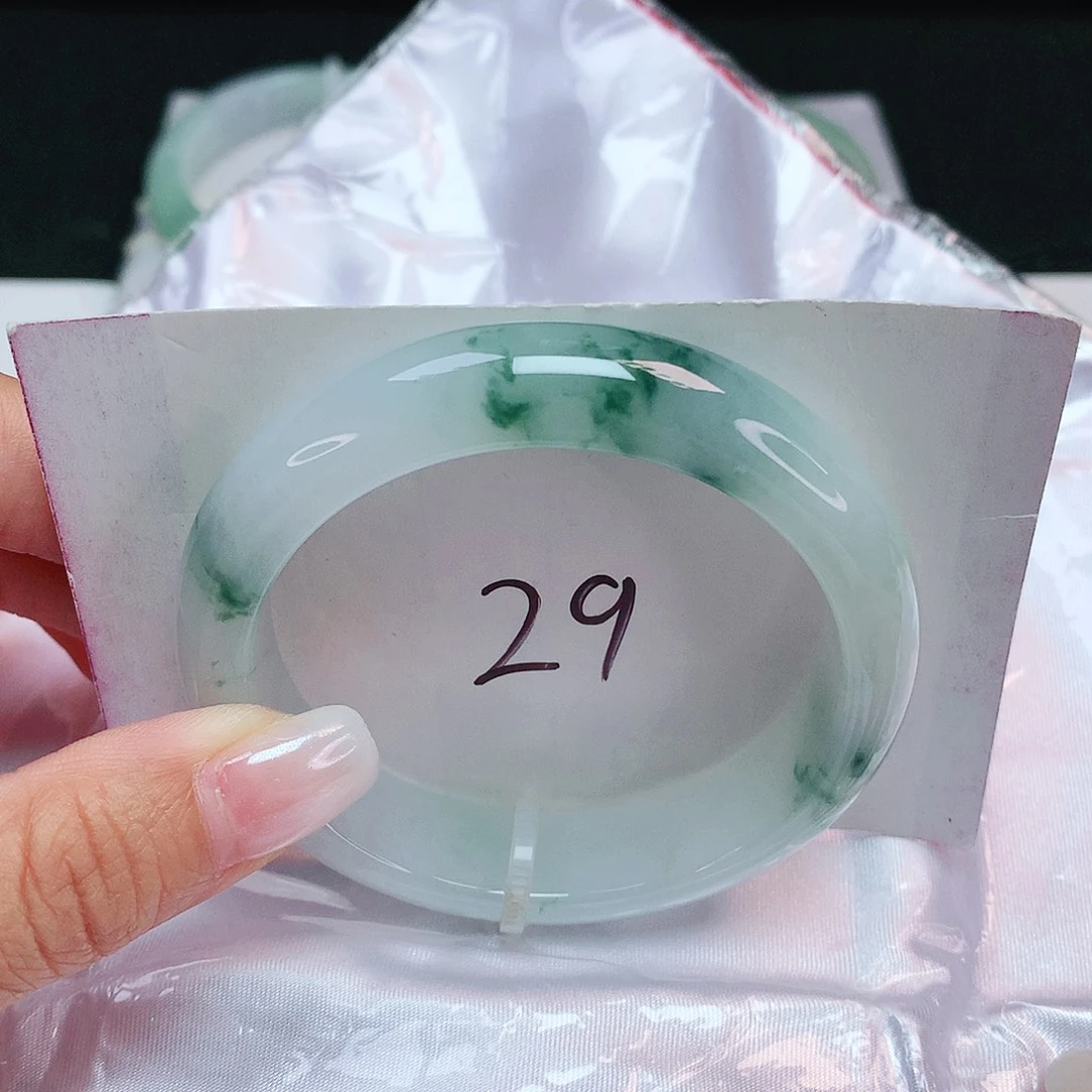 翡翠未镶嵌手镯 正圈53+