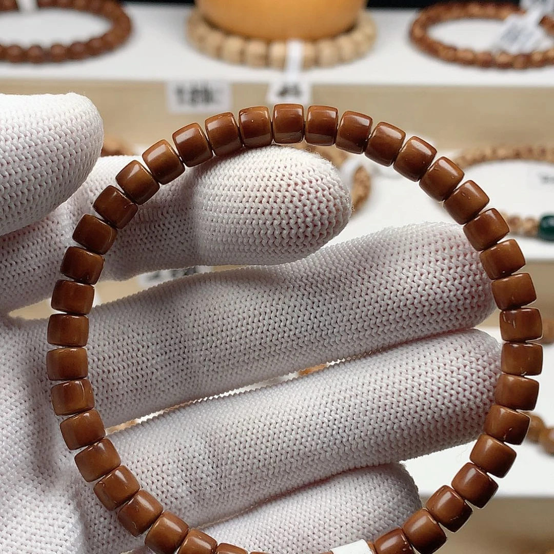 S***k吊坠紫金鼠187A-6.3纯肉。lgz