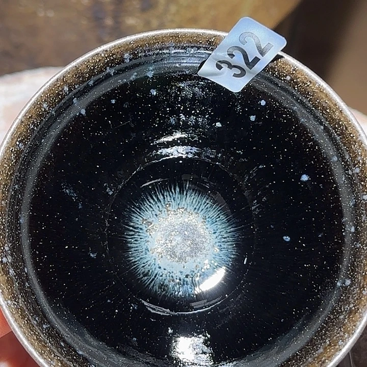 茶盏只有一天是真的