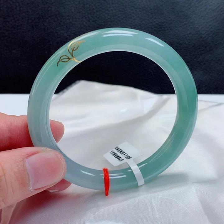 未镶嵌手镯翡翠55