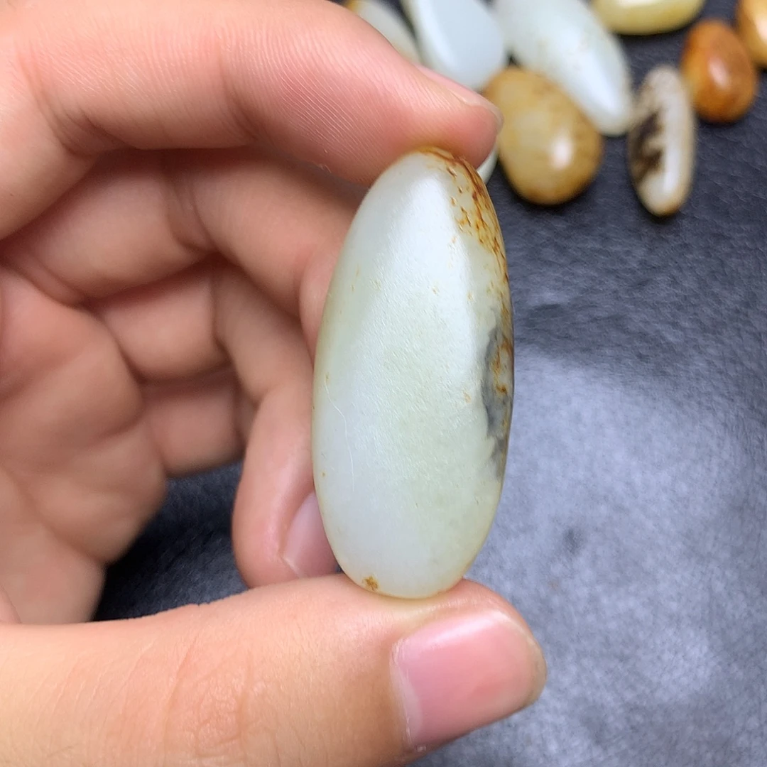 未镶嵌和田玉挂件