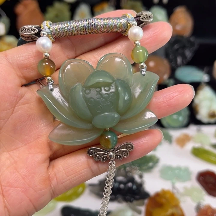 蛇纹石玉未镶嵌吊坠(赠链)