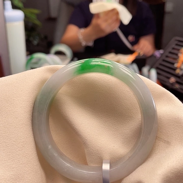 未镶嵌手镯翡翠缅甸翡翠56.4