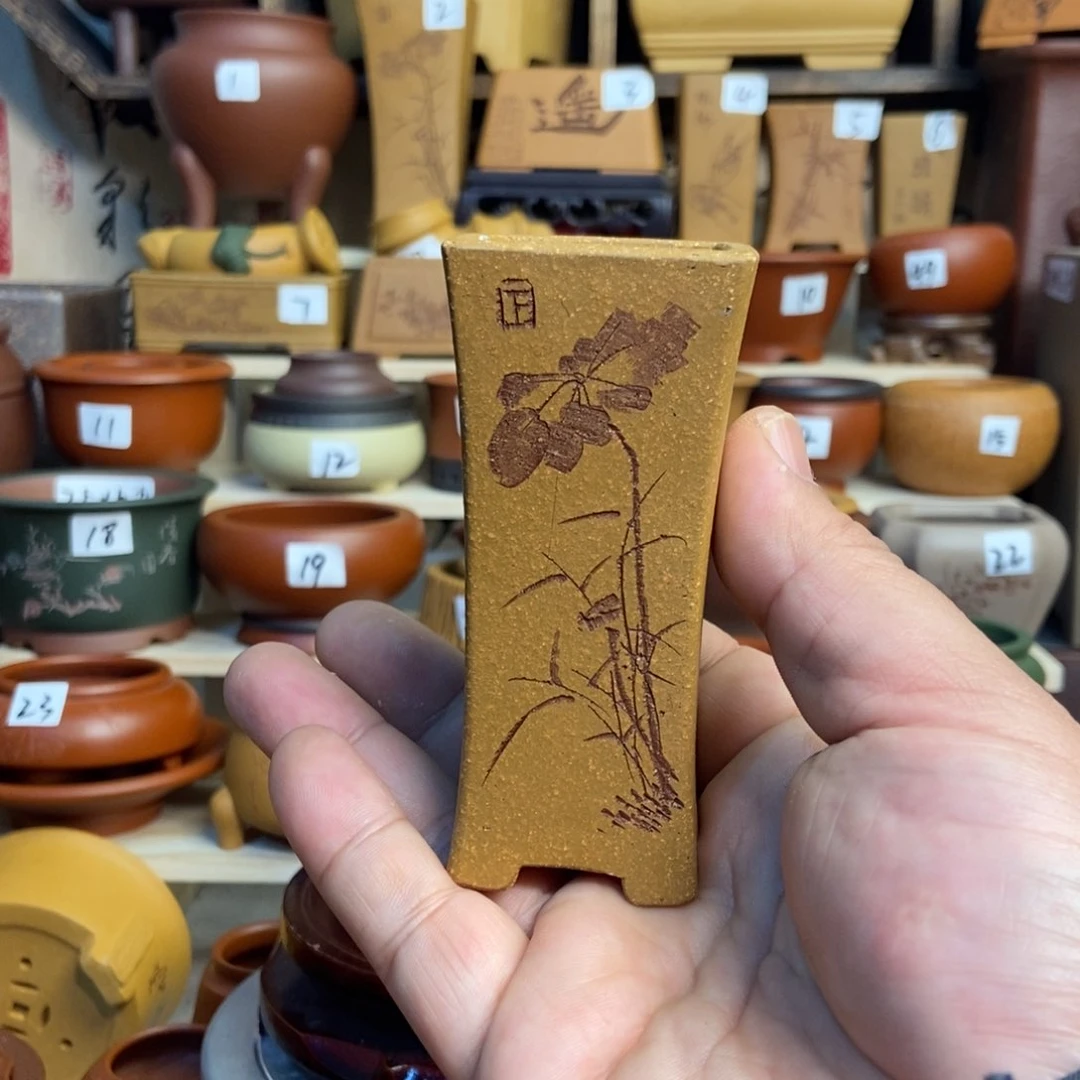 紫砂花盆苏兵，内口经尺寸3.5×8