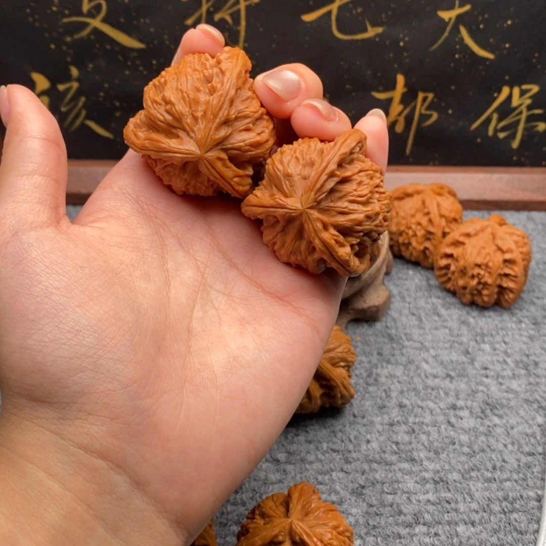 【闪购商品】吊坠文玩核桃曹*德