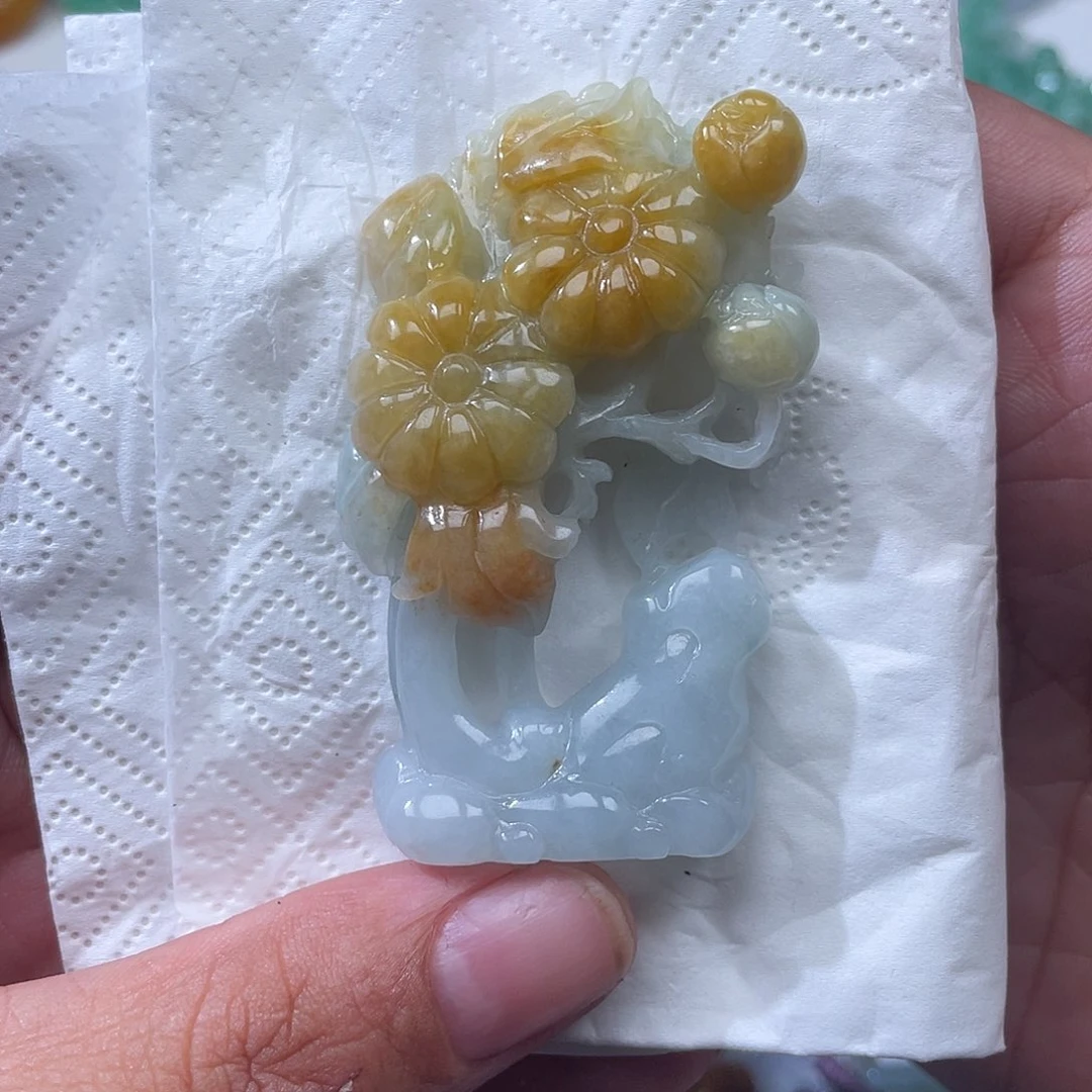 翡翠未镶嵌颈饰翡玉缘翡翠