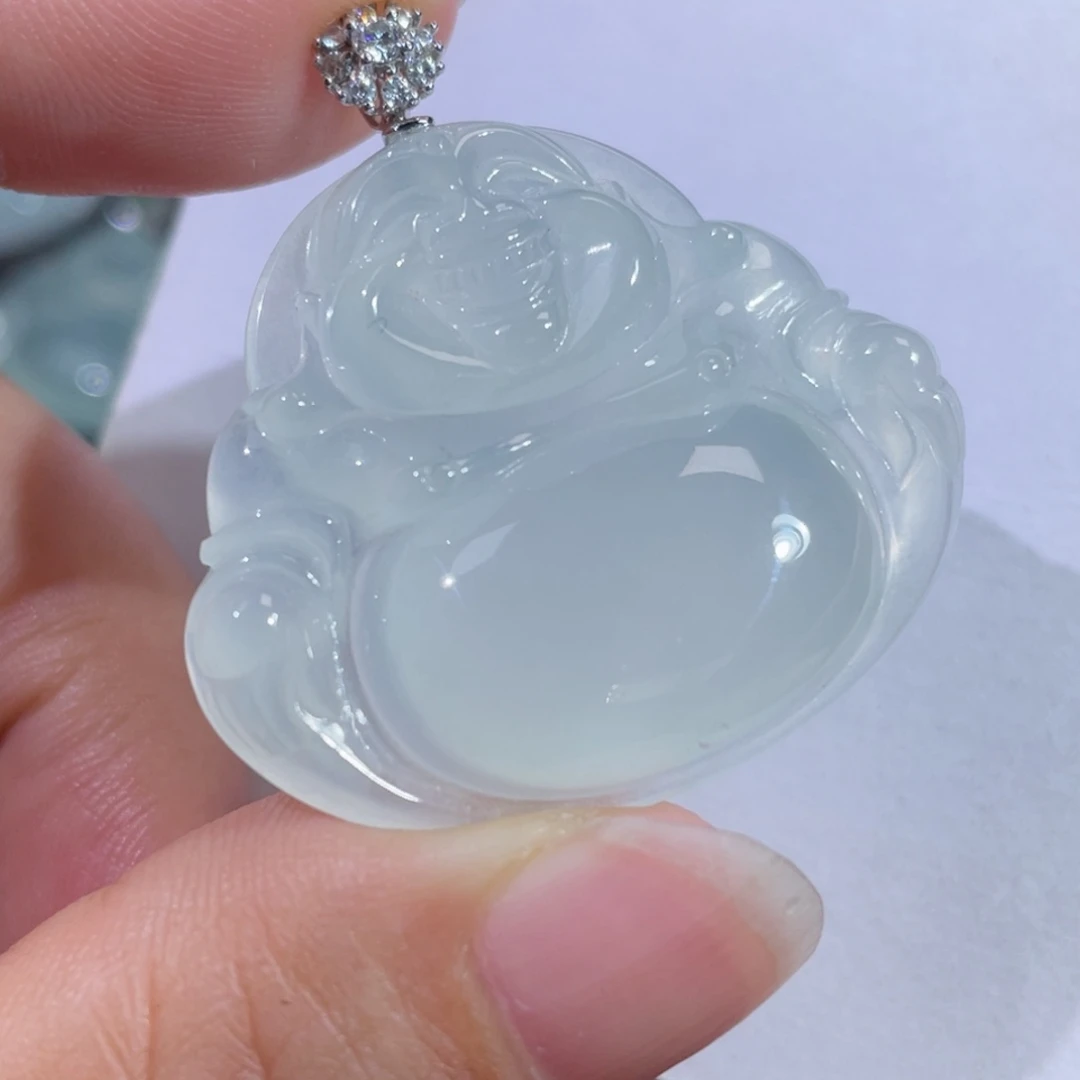 翡翠18K金镶嵌颈饰佛公